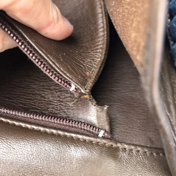 Chanel Single Flap Quilted Lambskin Shoulder Bag - Picture 5 of 14